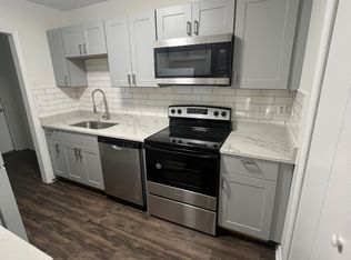 105 Drake Ct #B, Summerville, SC 29483