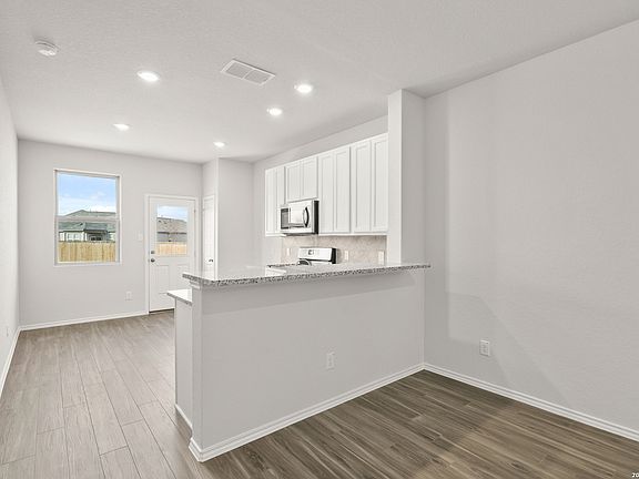 7th image of this home