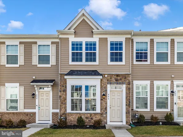 446 Pemberton Park Ln, Frederick, MD 21703