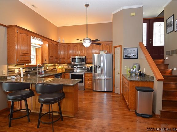 4th image of 495 Old Granny Ln