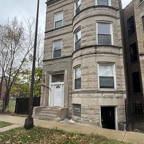 6616 S Woodlawn Ave #3