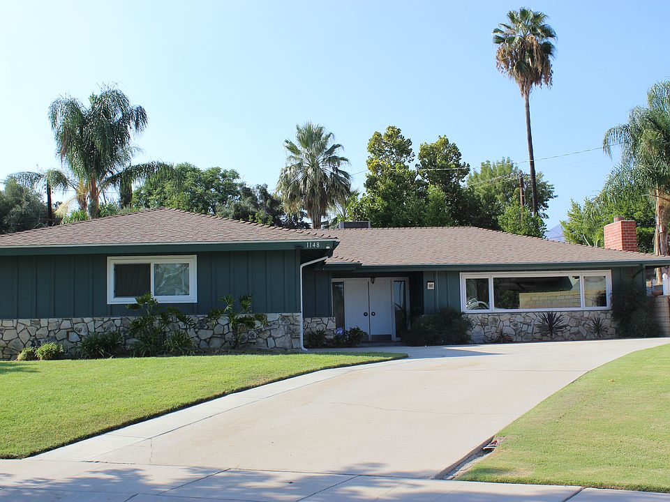 Beautiful single level Ranch