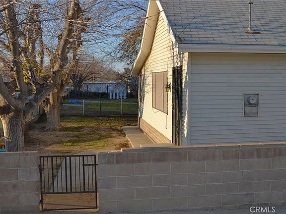4th image of 24882 3rd St