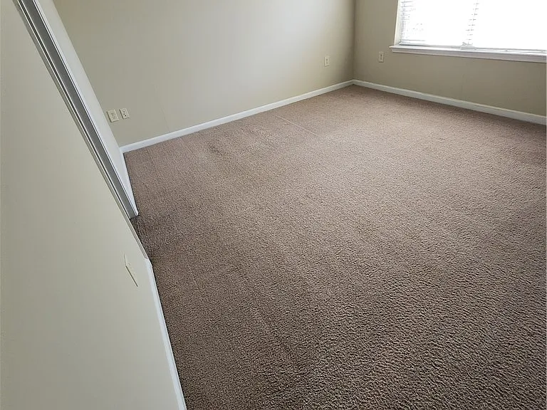 1725 Harvey Mitchell Pkwy S #633 — Photo 17