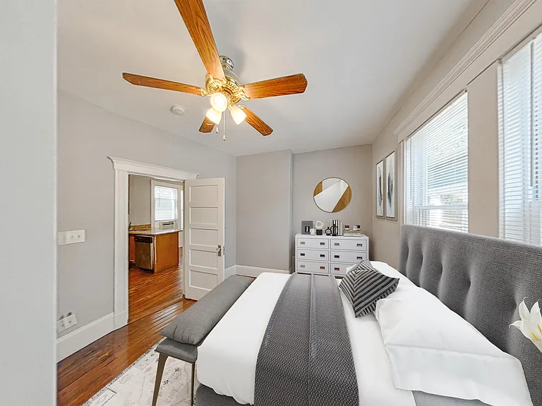 737 Parker St #3N — Photo 8
