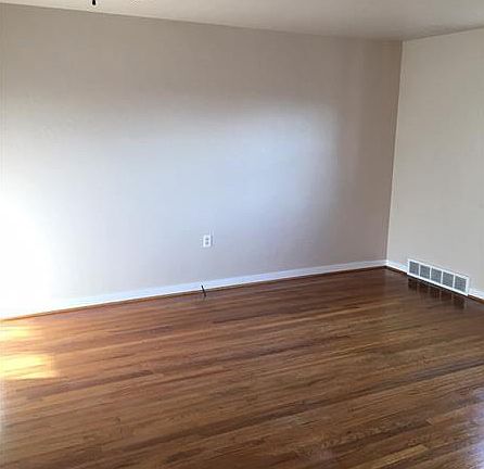 5th image of 535 Melvin Dr