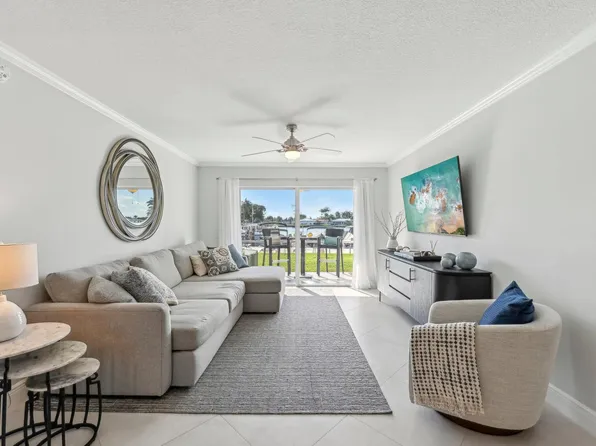 700 Pine Drive #102, Pompano Beach, FL 33060