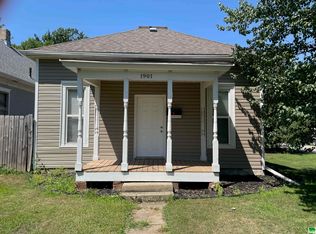 1901 S Pomegranite St, Sioux City, IA 51106