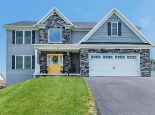 110 Osprey Way, Shippensburg, PA 17257