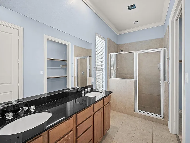 3840 Center St — Photo 17