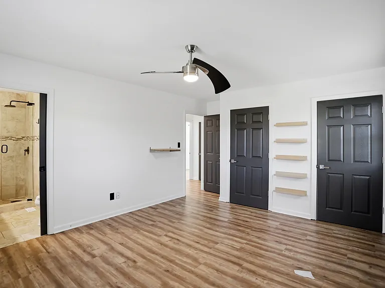 512 Lexington Blvd — Photo 40