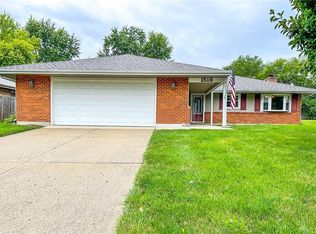 1519 Glendale Dr, Fairborn, OH 45324