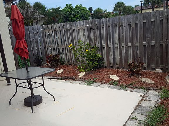 3rd image of 3274 Sand Ct #3274