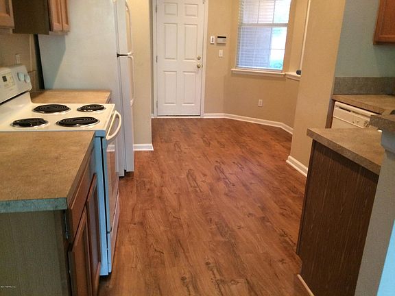 2nd image of 3740 Creswick Cir Unit G