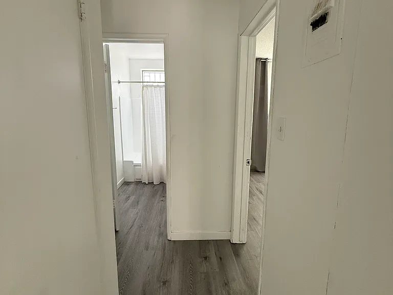 7231 Franklin Ave #2 — Photo 12
