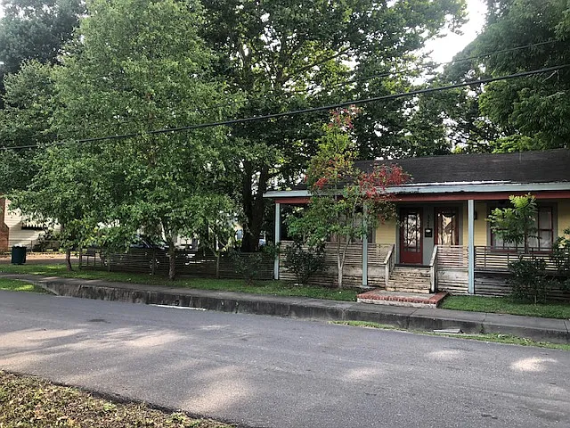 528 Madison St — Photo 2