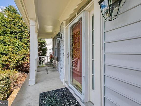 Relaxing front porch
