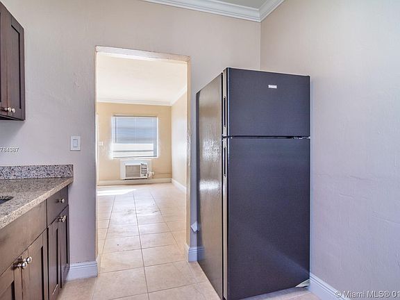 3rd image of 717 NW 14th Ter APT 4