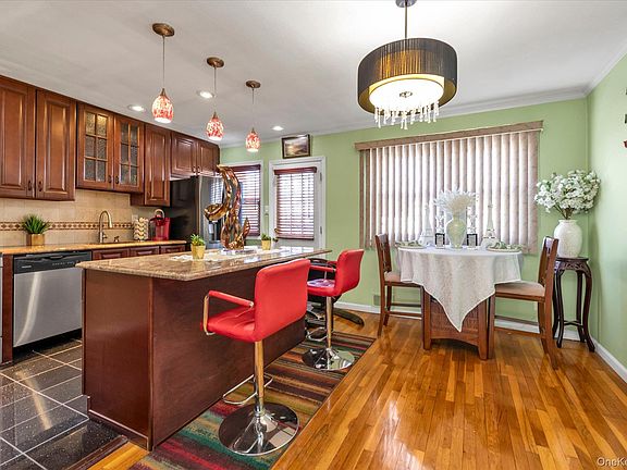 5th image of 147-08 259th Street
