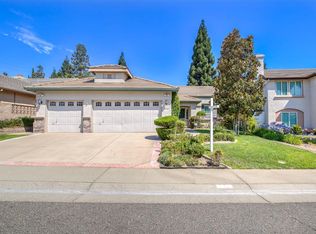 5113 Vista Sierra Dr, Antelope, CA 95843