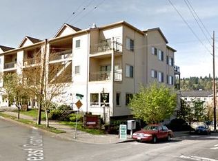 8065 SE Grand Ave #204, Portland, OR 97202