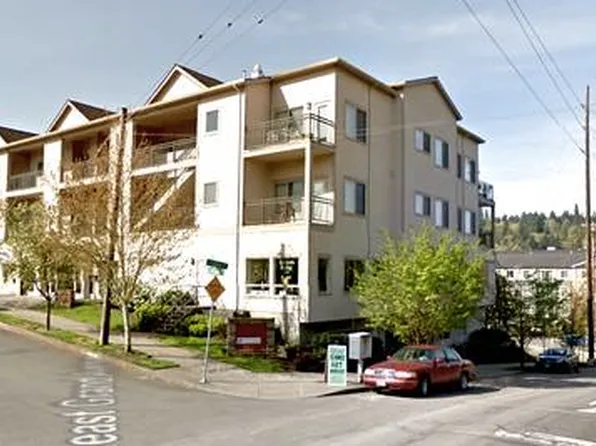 8065 SE Grand Ave #204, Portland, OR 97202