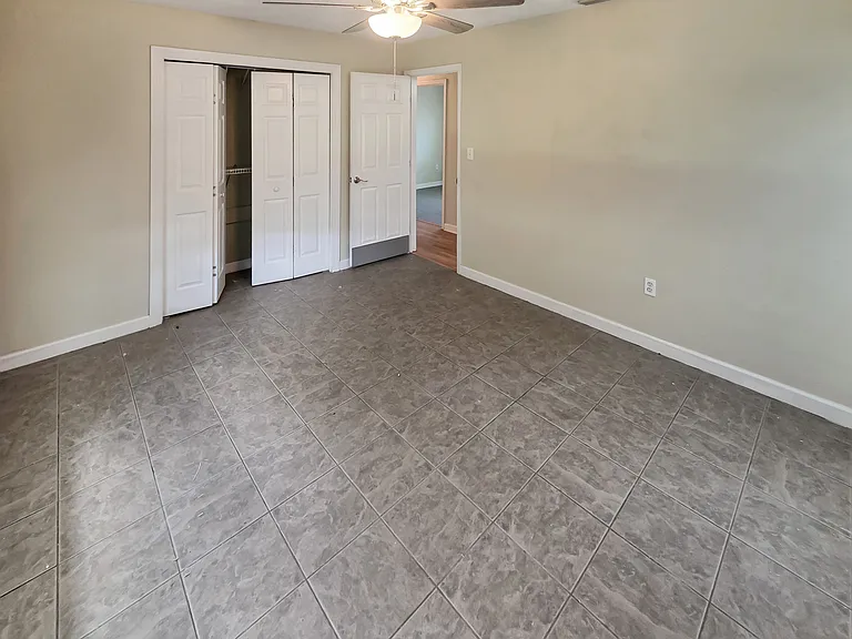 5117 Lake Howell Rd — Photo 9