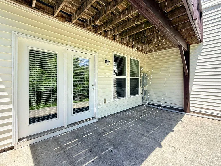 2135 Junewood Ln — Photo 44