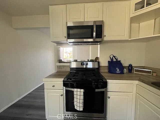 45421 Sunset Ln #C — Photo 14
