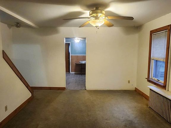 3rd image of 539 Ridge Ave