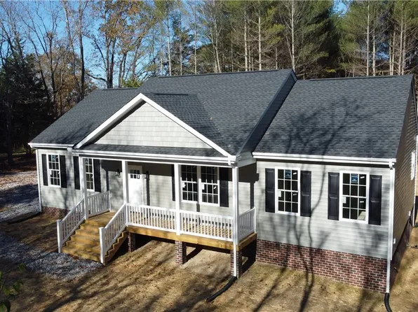 475 Davenport Rd, Cumberland, VA 23040