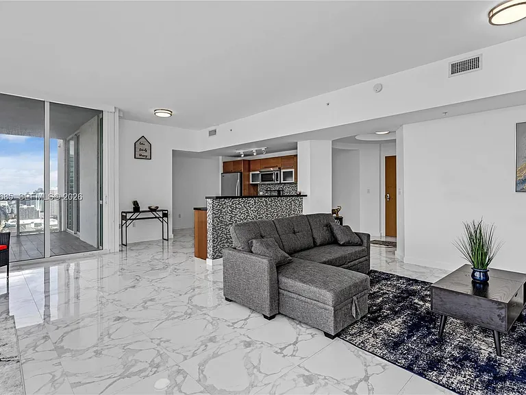 244 Biscayne Blvd #4708 — Photo 14