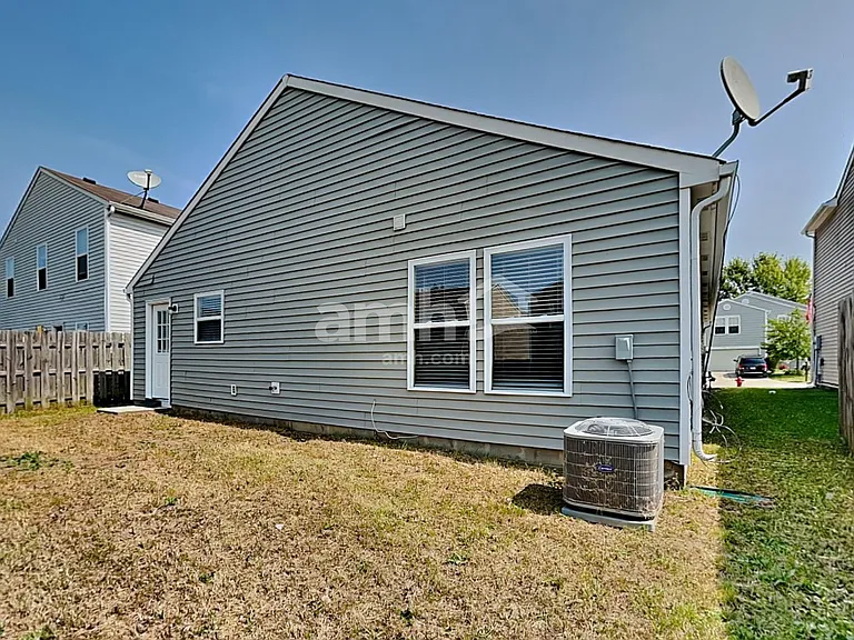 10767 Wymm Ln — Photo 18