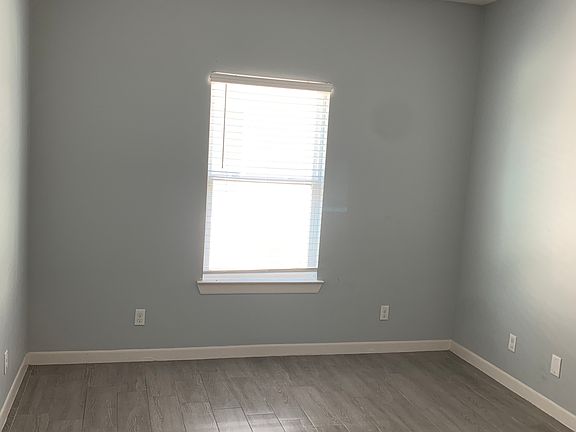 5th image of 3711 Tinsley Ave APT 1