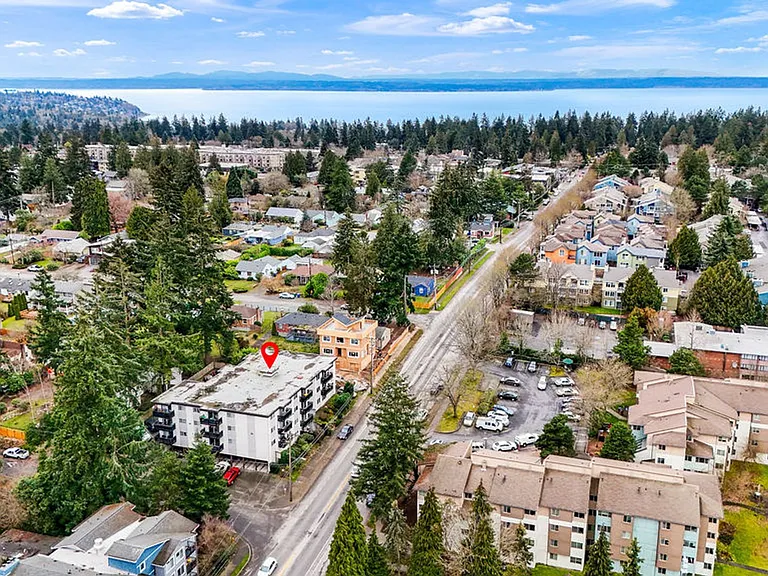 Arbor Heights | New Fully Renovated Apartments | Move in Specials! — Photo 4