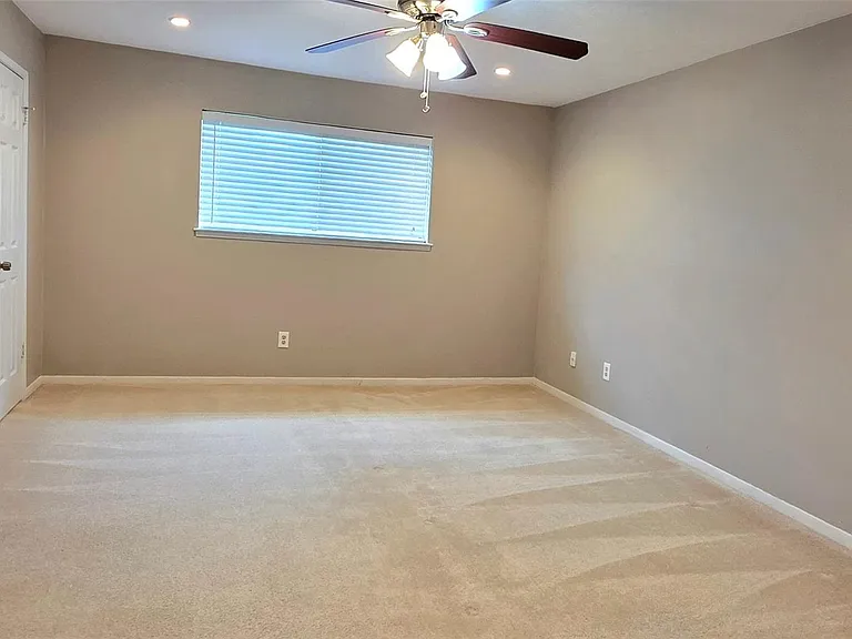 3038 Shawnee Dr — Photo 10