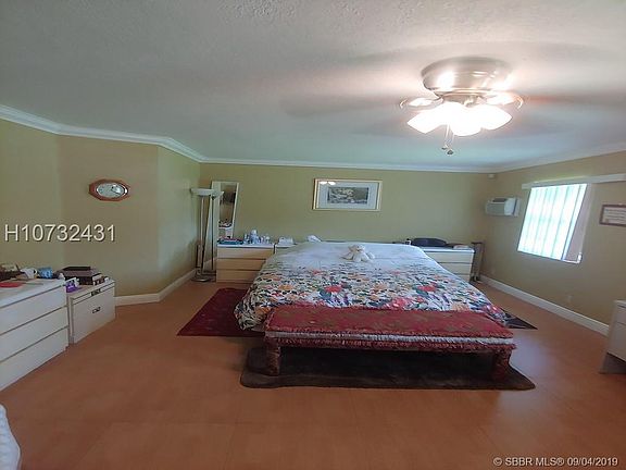 5th image of 7755 Tropicana St