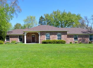 18330 Elm Terrace Dr, Brookfield, WI 53045