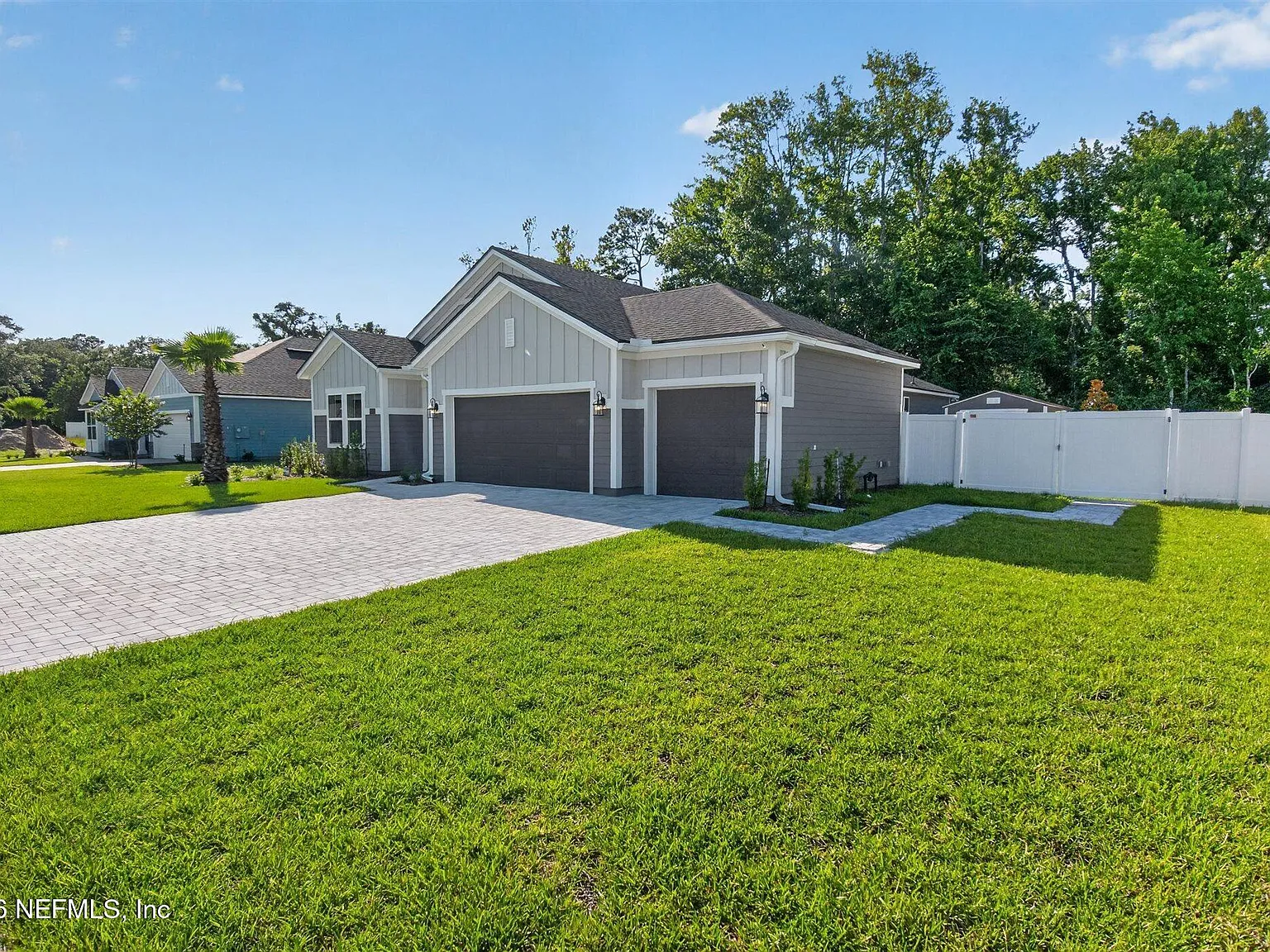 4 bed, 3.0 bath, 2336 sqft, $3,500 — Photo 4