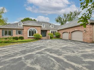 9724 N Columbia Creek Ln, Mequon, WI 53092