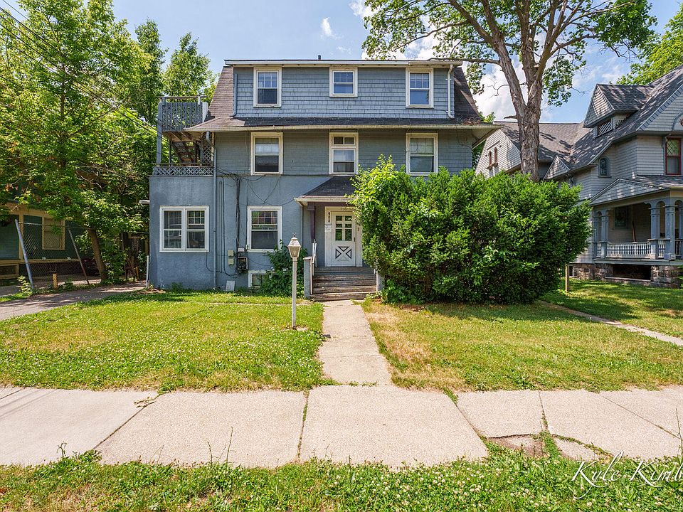 1st image of 908 S Park St