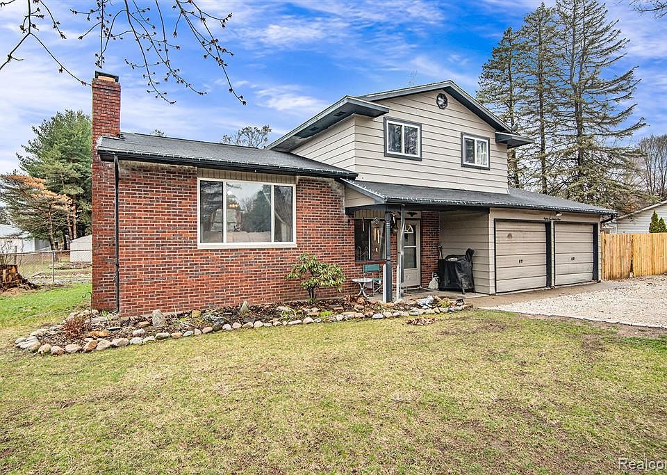 8529 N McKinley Rd, Flushing, MI 48433 Zillow