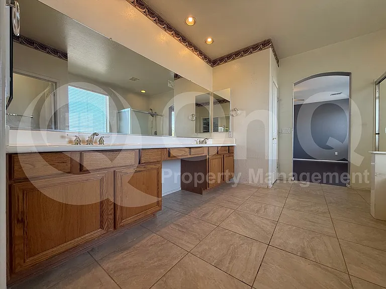 4454 E Spur Dr — Photo 15