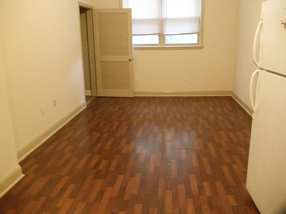 2nd image of 2824 Jackson St Floor 2