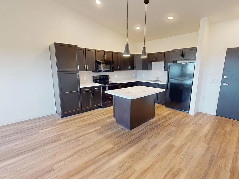 Sage Meadow Apartments & Townhomes — Photo 154