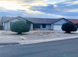 13377 Cuyamaca Rd, Apple Valley, CA 92308