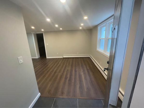 (undisclosed Address)