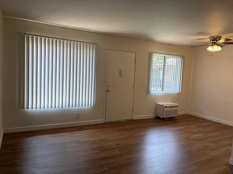 Woodman Villas — Photo 14