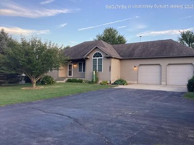 2955 W Kalamo Hwy, Charlotte, MI, 48813