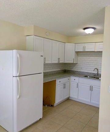 5th image of 7103 S Mascotte St APT B